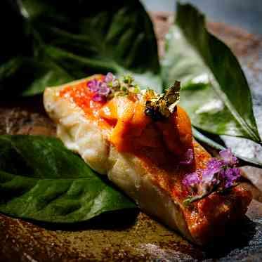 アネーリ大宮（旧：ヴィラ・デ・マリアージュさいたま） 白身魚の炙り焼き たっぷりの雲丹と穂紫蘇の香り