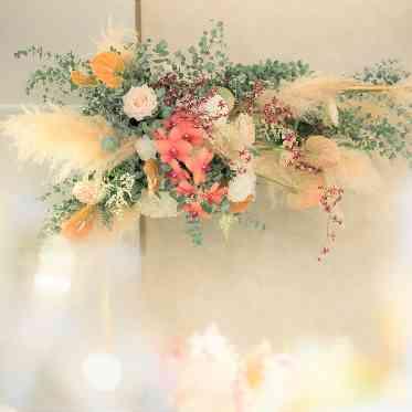 L2126 組み合わせる花材によって様々な表情を見せるウォールフラワー