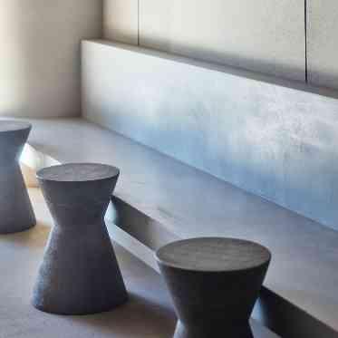 L2126 アートのように魅せる、上品で柔らかな会場