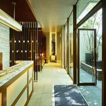 落ち着いた空間でゲストをおもてなし