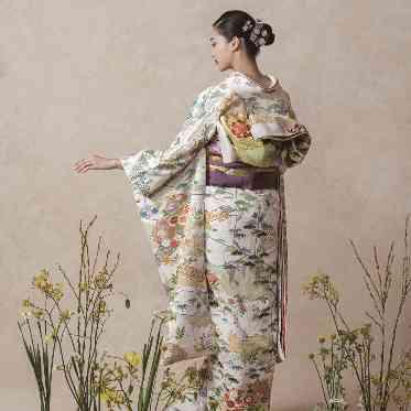 L2126 【PRIMACARA】では和装も人気