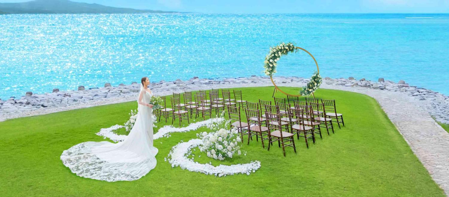 THE SURF BEACHSIDE TERRACE （ザ・サーフ ビーチサイドテラス） 挙式会場