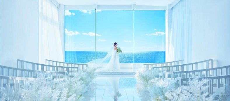 ザサーフシーサイドシーンミヤコジマ 挙式会場の写真1