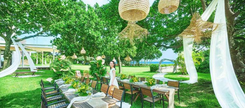 ザビーチテラスホテルアオイシガキ 披露宴会場の写真1