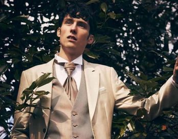 ザビーチテラスホテルアオイシガキ ドレス・衣装の写真3