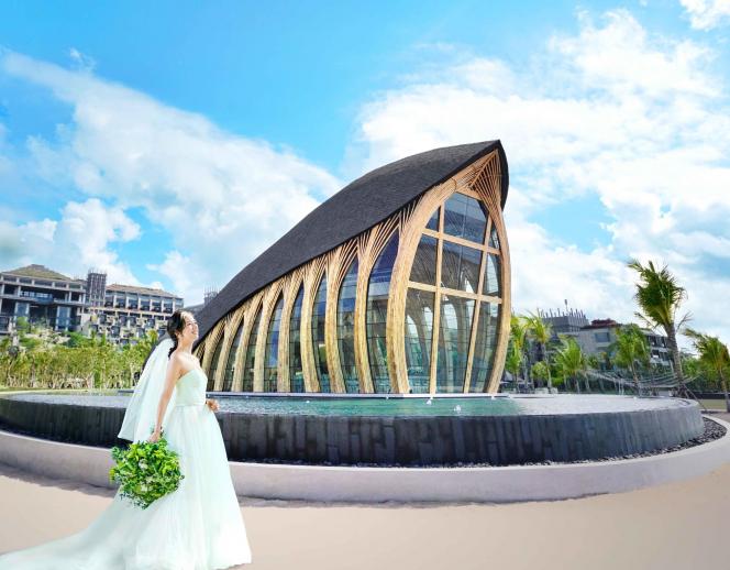 The Ocean Front Apurva Chapel （ジ オーシャンフロント アプルヴァ チャペル） 挙式会場