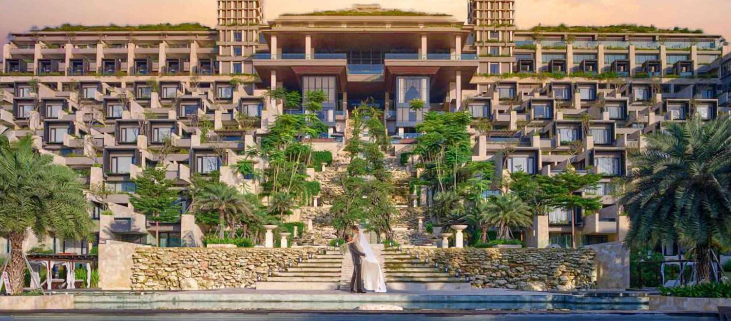 The Ocean Front Apurva Chapel （ジ オーシャンフロント アプルヴァ チャペル） 外観