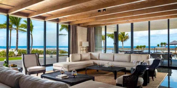 The Ocean Front Apurva Chapel （ジ オーシャンフロント アプルヴァ チャペル） ロビー・控室