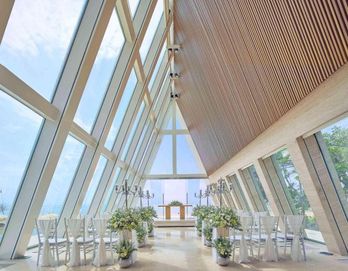 コンラッドバリインフィニティチャペル 挙式会場の写真2