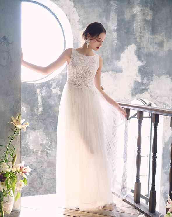 目白の森 メーヤー・ライニンガー ドレス・衣装