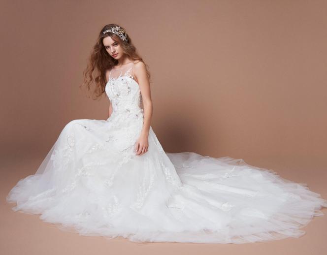 目白の森 メーヤー・ライニンガー ドレス・衣装