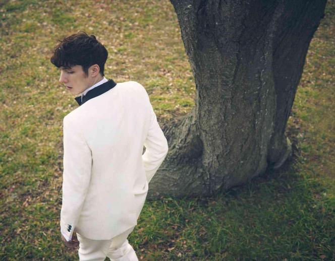 目白の森 メーヤー・ライニンガー ドレス・衣装