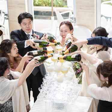 JASMAC YAKUMO（ジャスマック八雲） ゲスト一緒にシャンパンタワー