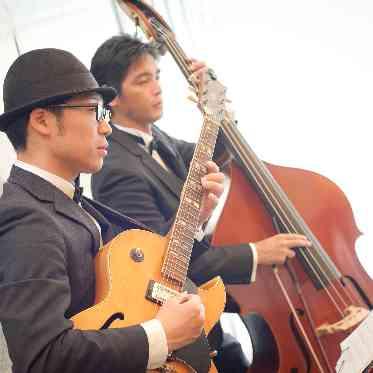 JASMAC YAKUMO(ジャスマック八雲) 音楽の生演奏は2階のテラスでもOK