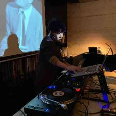 JASMAC YAKUMO(ジャスマック八雲) 新郎自ら音楽担当