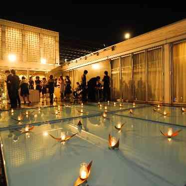 JASMAC YAKUMO(ジャスマック八雲) 2階のテラスはナイトウエディングでも大活躍