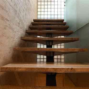 JASMAC YAKUMO(ジャスマック八雲) 石の階段