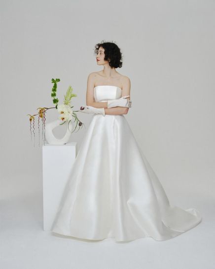 THE BLUE（ザ・ブルー） ドレス・衣装の写真1