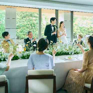 THE SURF SEASIDE TERRACE（ザ・サーフ シーサイドテラス） 少人数のご結婚式も人気！ひとりひとりへの最上のおもてなしを。