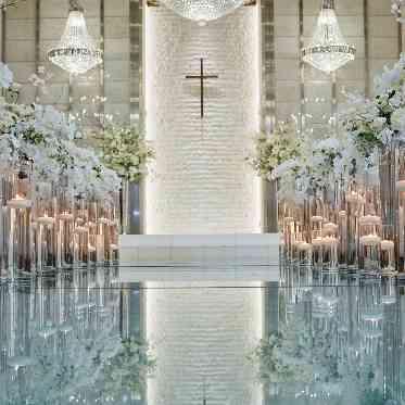 ベルクラシック神戸(THE BELLCLASSIC KOBE) LEDの色味はお2人様のお好みに合わせて変更も可能でございます