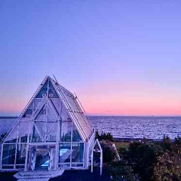 夕暮れ時のマジックアワーも幻想的