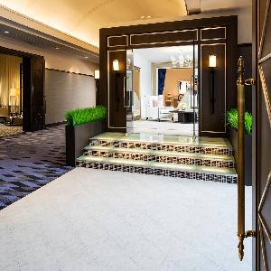 シェラトン・グランデ・トーキョーベイ・ホテル 【ダイアモンド】扉の奥を全て貸切!まるでゲストハウスのような贅沢空間☆