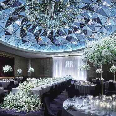 リーガロイヤルホテル大阪 ヴィニェット コレクション シャンデリアがプラネタリウムのように輝く会場