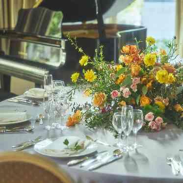 リーガロイヤルホテル大阪 ヴィニェット コレクション ビタミンカラーで少し大人可愛いコーディネート