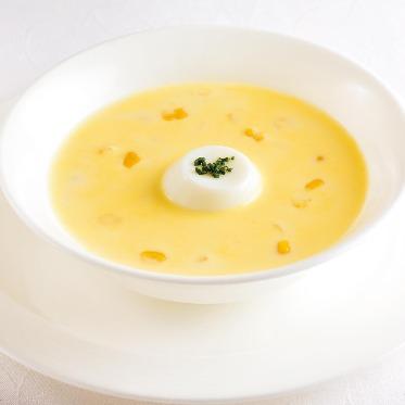 リーガロイヤルホテル大阪 ヴィニェット コレクション スープ