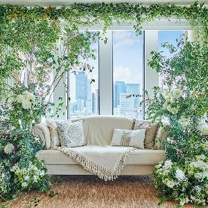 ヴェルミヨンバーグ名古屋 ●BRASSグループ ソファコーディネートも人気。ゲストと一緒に写真をたくさん撮影して。