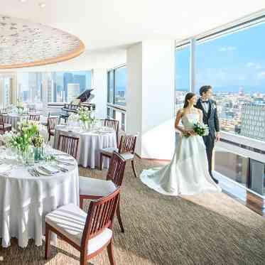 ヴェルミヨンバーグ名古屋 ●BRASSグループ 100名以上でも着席可能な広さ!ゆったりゲストが寛げる