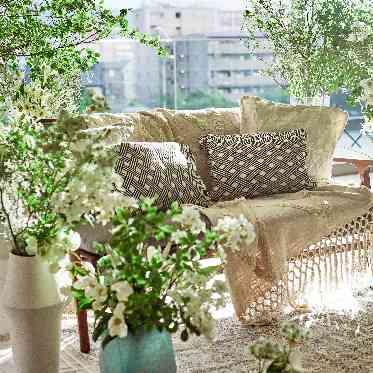 ヴェルミヨンバーグ名古屋 ●BRASSグループ ナチュラルソファコーデ