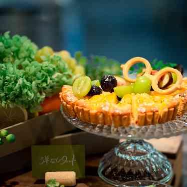 ヴェルミヨンバーグ名古屋 ●BRASSグループ 新郎さまのトレードマーク「めがね」も取り入れて★