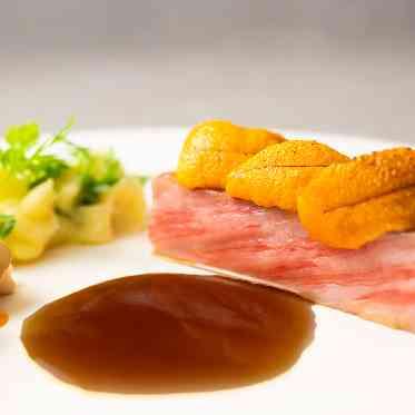 THE STYLE オリジナルメニューは挙式後も会場で保管され、記念日には想い出の味を堪能できます