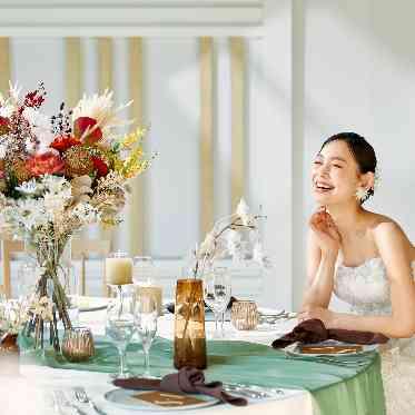 ベルクラシック姫路 自然光降り注ぐパーティ会場