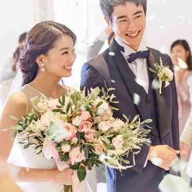 アーフェリーク迎賓館(岐阜)/テイクアンドギヴ・ニーズウェディング 祝福のフラワーシャワーを