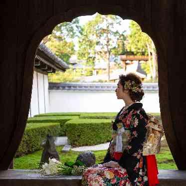 京都の歴史ある寺社仏閣でのロケフォトプランもご用意