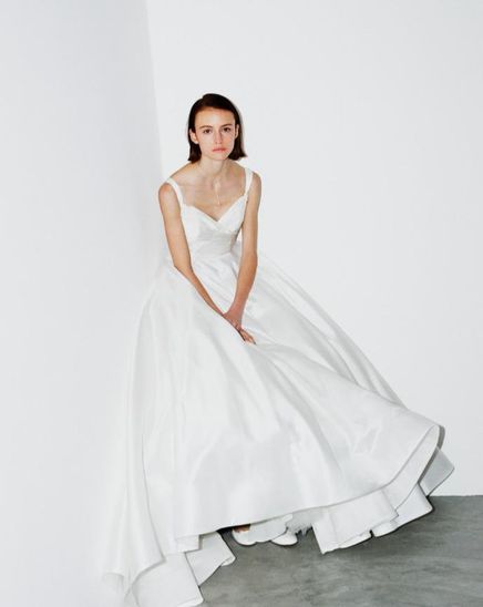 アヴェニールガーデン ドレス・衣装の写真1