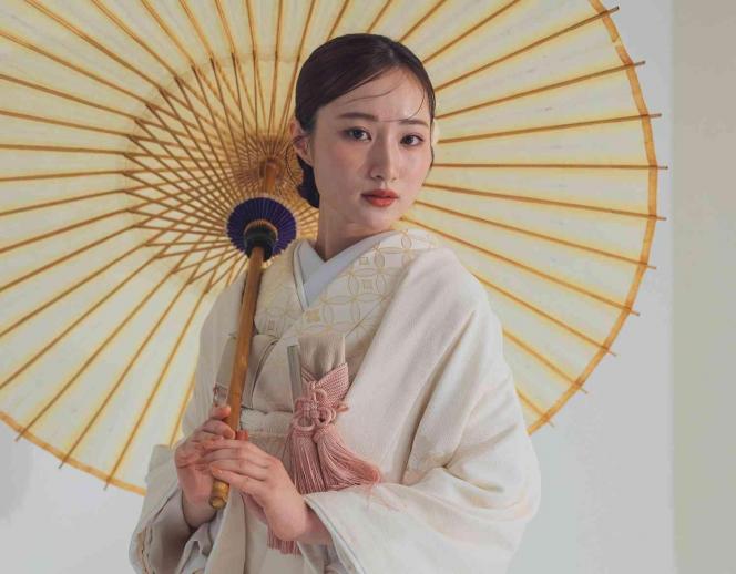 The KEIDOH 十二季の庭 ドレス・衣装