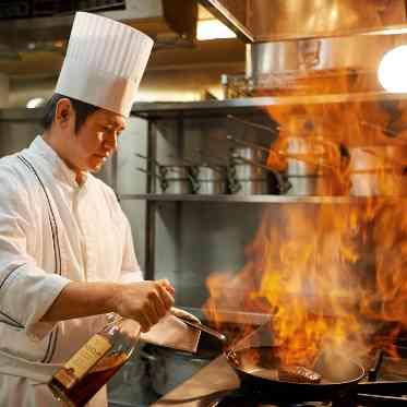 アーカンジェル迎賓館(宇都宮)/テイクアンドギヴ・ニーズウェディング おもてなしの料理はシェフと直接打合せができる