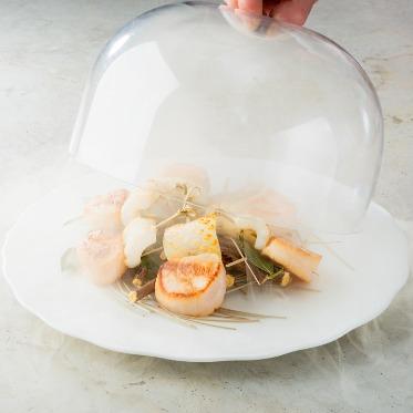 アーカンジェル迎賓館(宇都宮)/テイクアンドギヴ・ニーズウェディング お料理にも演出を加えて