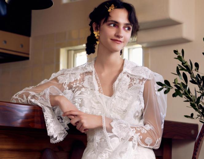 アーセンティア迎賓館　高崎/テイクアンドギヴ・ニーズウェディング ドレス・衣装