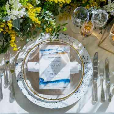 ホテルグランドティアラ南名古屋(旧ホテルグランドティアラ安城) 披露宴会場に合わせたおふたりオリジナルコーディネートにしましょう♪