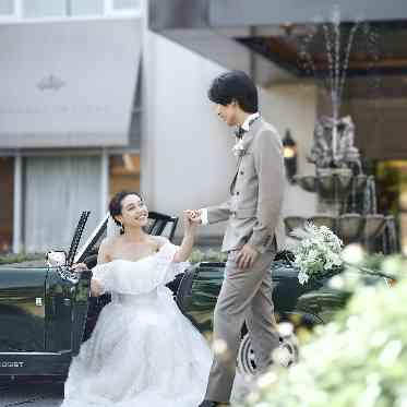 ホテルグランドティアラ南名古屋(旧ホテルグランドティアラ安城) クラシカルで上質な雰囲気も兼ね備えているため、落ち着いた前撮りもピッタリ