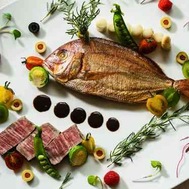 ホテルグランドティアラ南名古屋(旧ホテルグランドティアラ安城) プリフィックスシステムでお二人ならではのコース料理を作れます