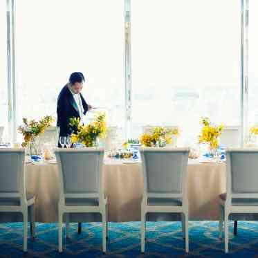 ホテルオークラ京都 会場の準備もひとつひとつ入念なチェックを。人生最良の1日を支えるホスピタリティ。