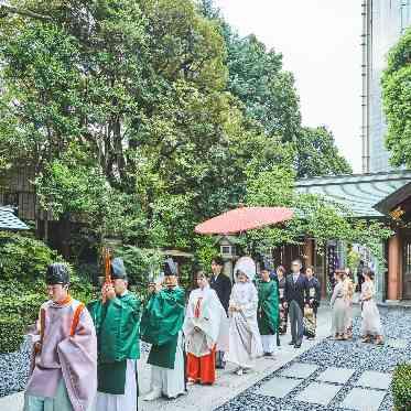 神前における結婚式は明治34年ここ東京大神宮で始まる