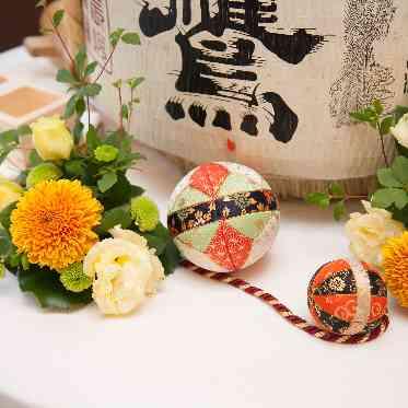 東京大神宮マツヤサロン 樽の前も和の小物を使って可愛くコーディネート