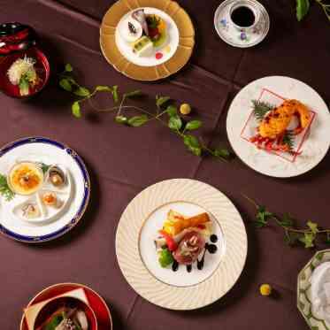 東京大神宮マツヤサロン 高級食材をあしらった贅沢なコース料理