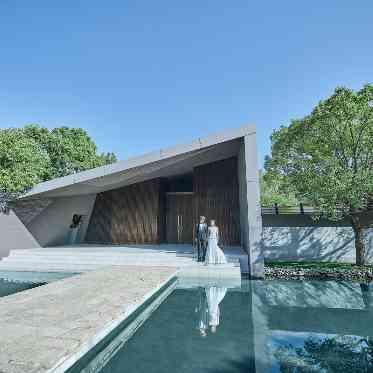 Mia Via(ミア ヴィア) チャペル前